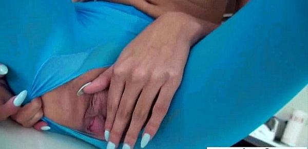  Sex Tape With Used Of Crazy Things As Dildos By Horny Girl (janice griffith) vid-09